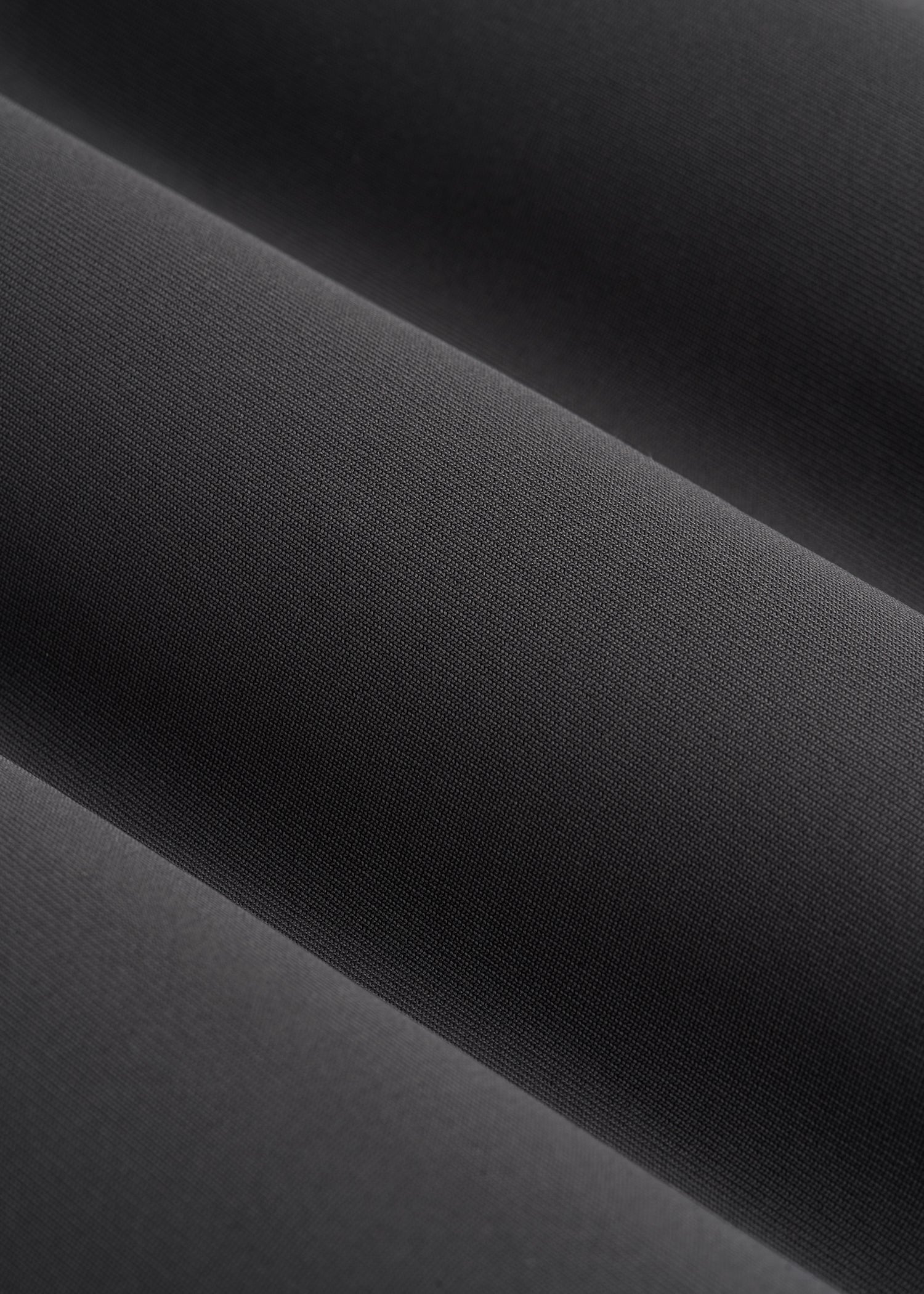 Traveler Chino 2.0 for Tall Men in Iron Grey