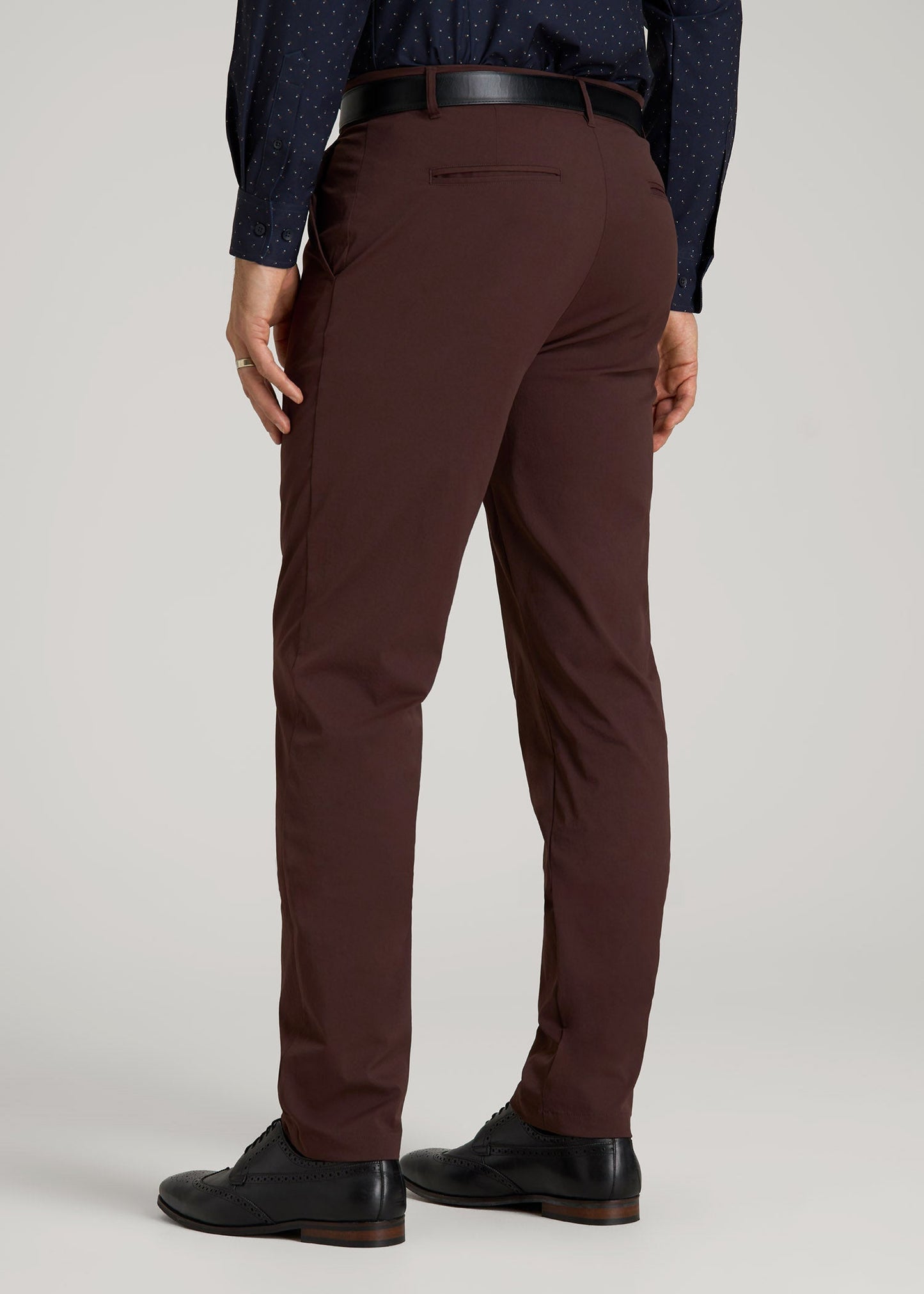 TAPERED FIT Traveler Chino Pants for Tall Men in Oxblood