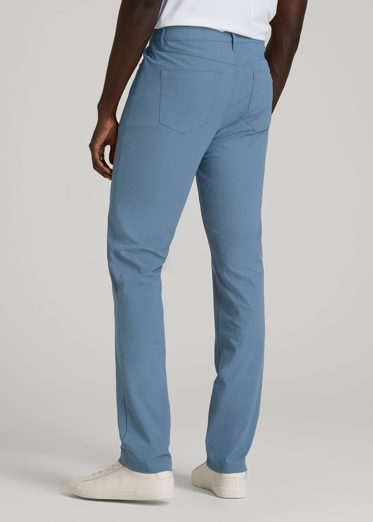 Traveler Pant 2.0 for Tall Men in Chambray