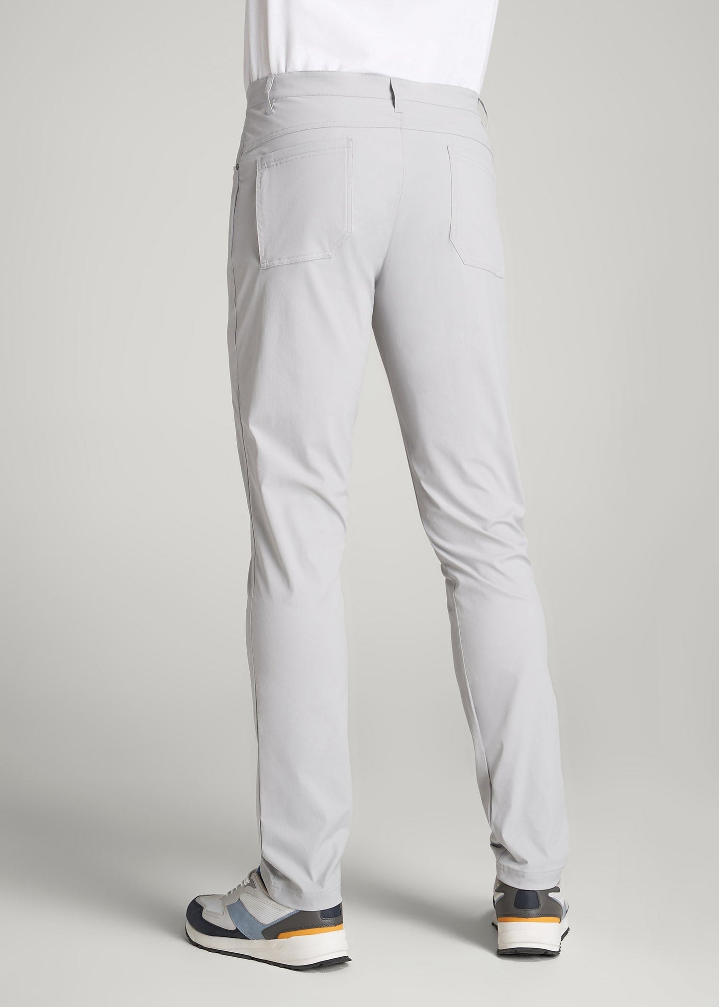 TAPERED-FIT Traveler Pants for Tall Men in Light Grey