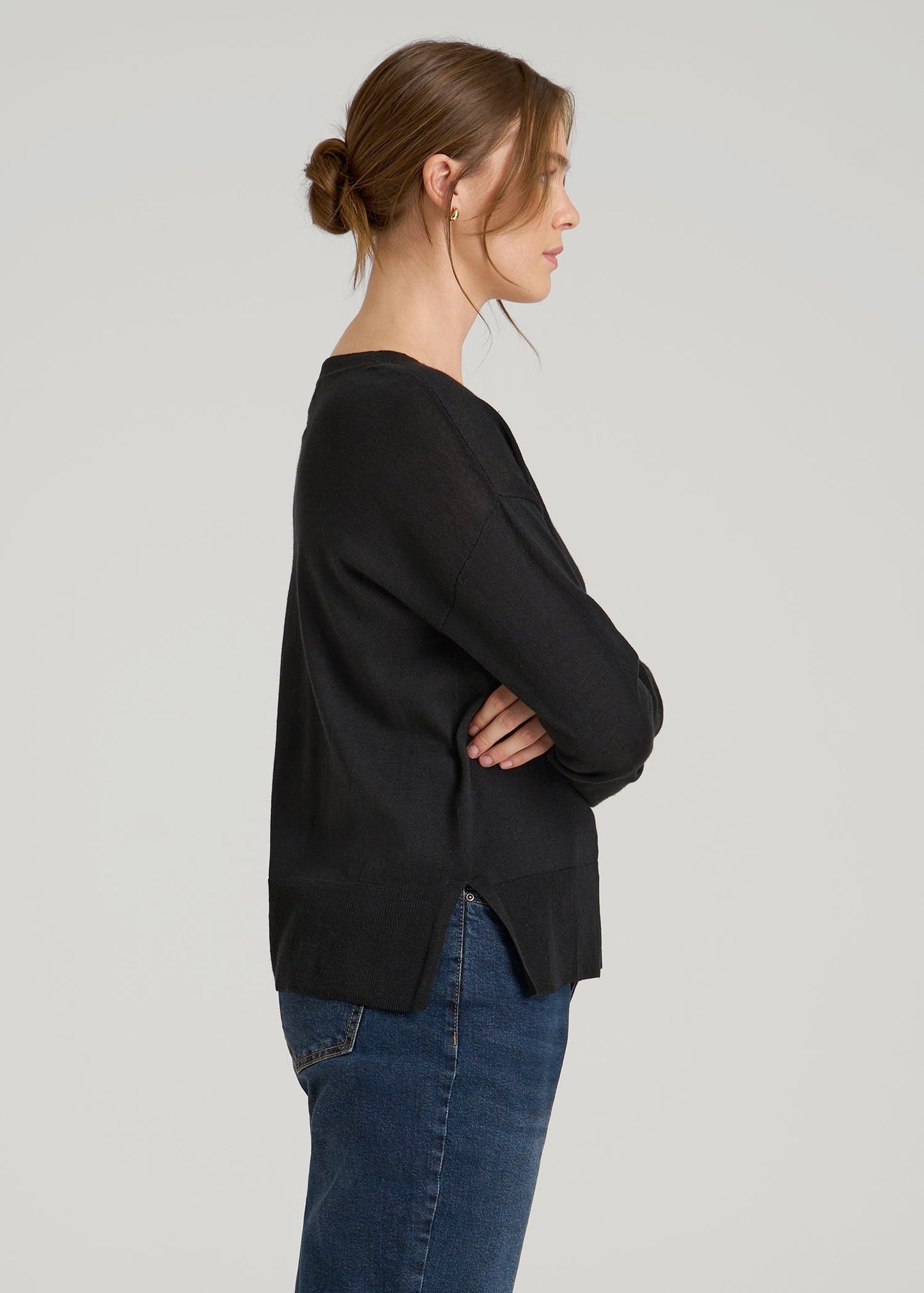 Linen Blend Split Hem V-Neck Sweater for Tall Women in Black
