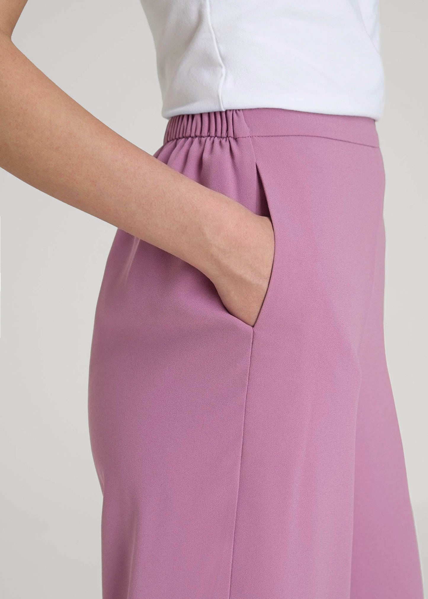 Pull-On Crepe Ultra Wide Pants for Tall Women in Argyle Purple