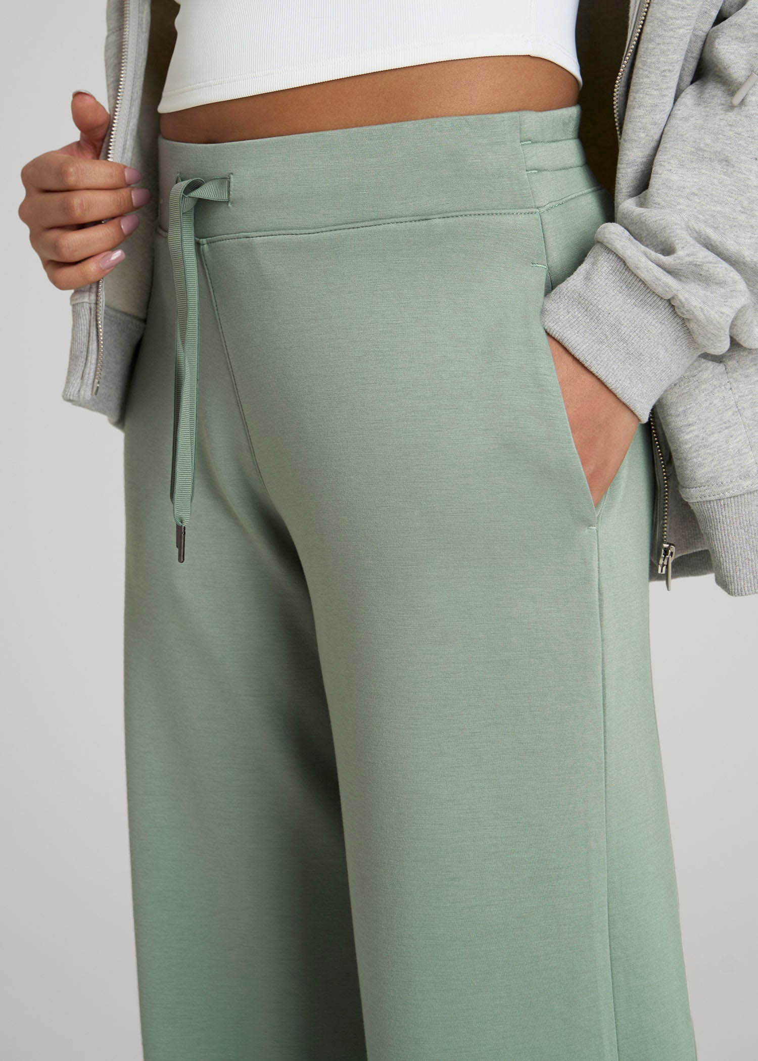 Pull-On Tie Waist Wide Leg Pants for Tall Women in Seagrass