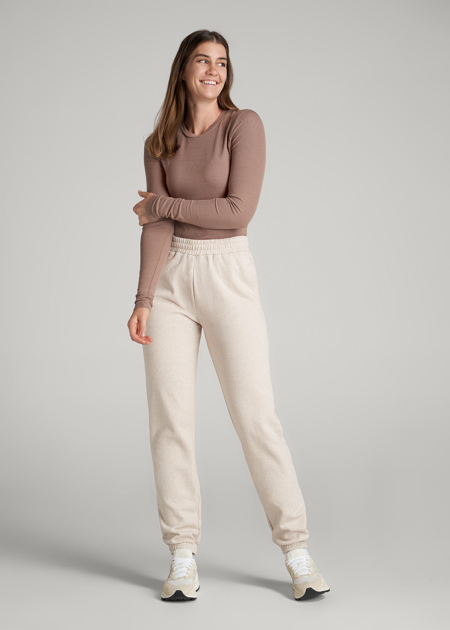 Wearever Fleece Relaxed Sweatpants for Tall Women in Oatmeal Mix