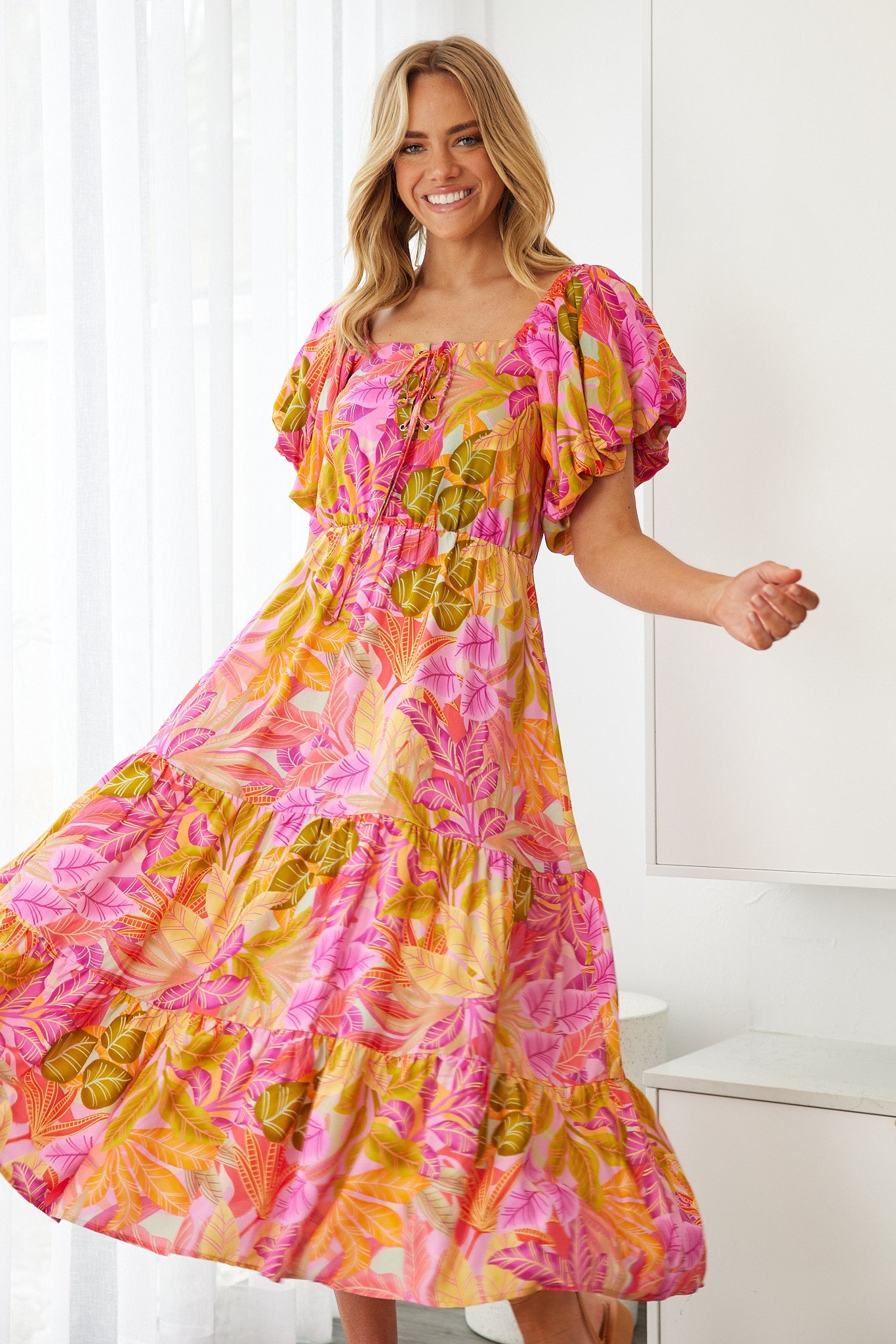 Axelle Dress Sunset Print | Women's Printed Midi Dress