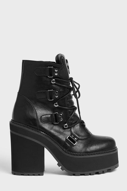 Broom Rider Boots [B]