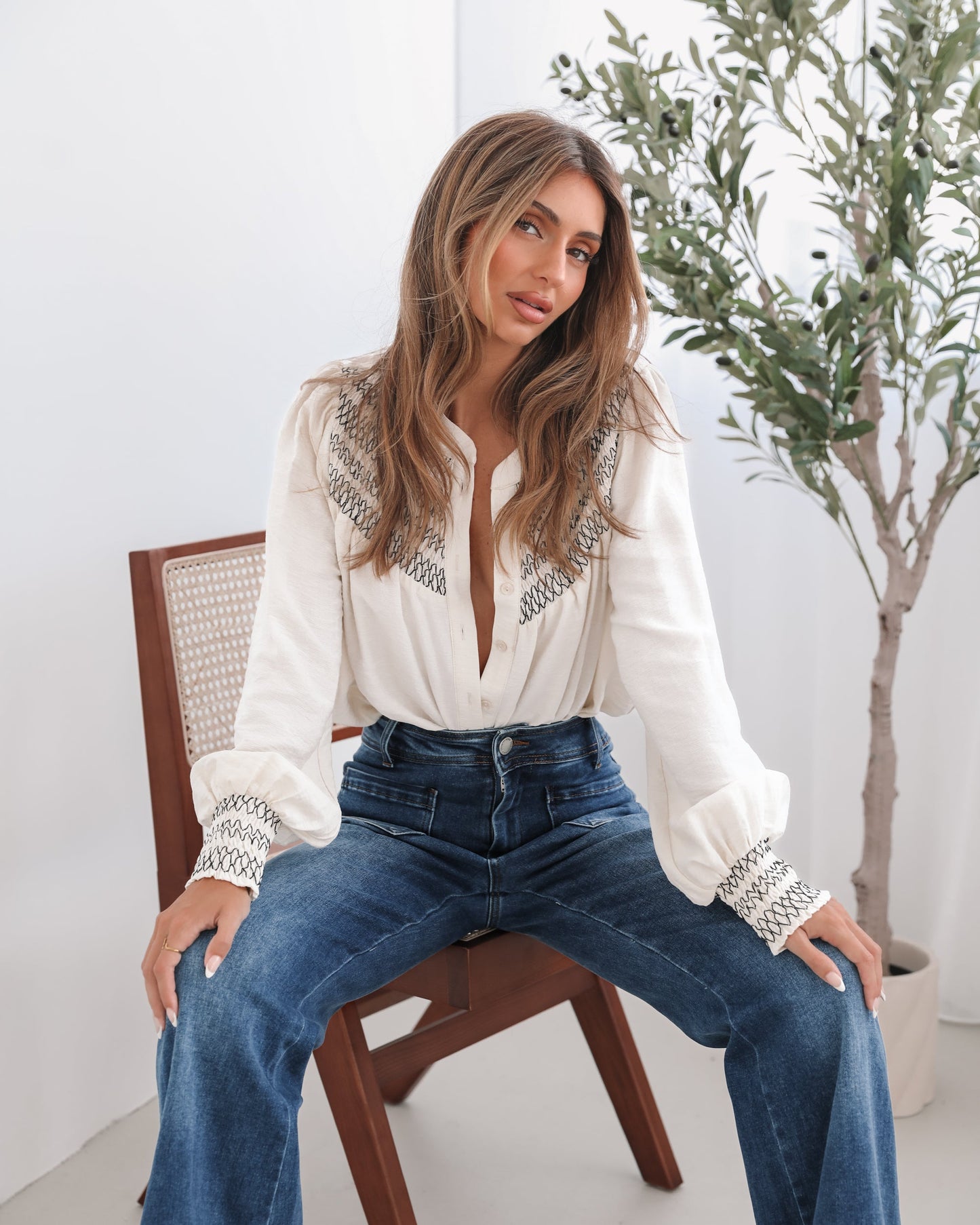 Dareia Blouse Cream Print | Women's Printed Button-Up Blouse