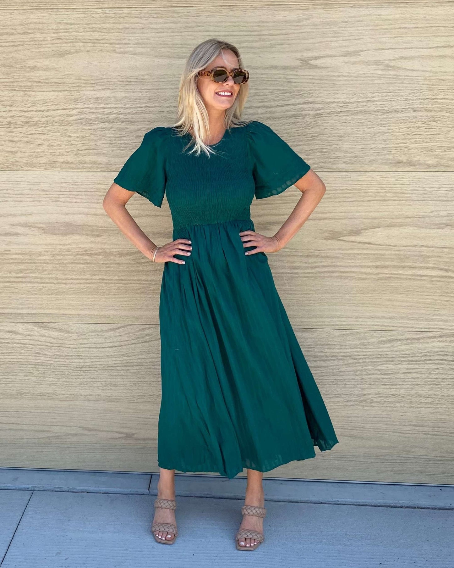 Iolana Dress Deep Green | Women's Cotton Smock Midi Dress
