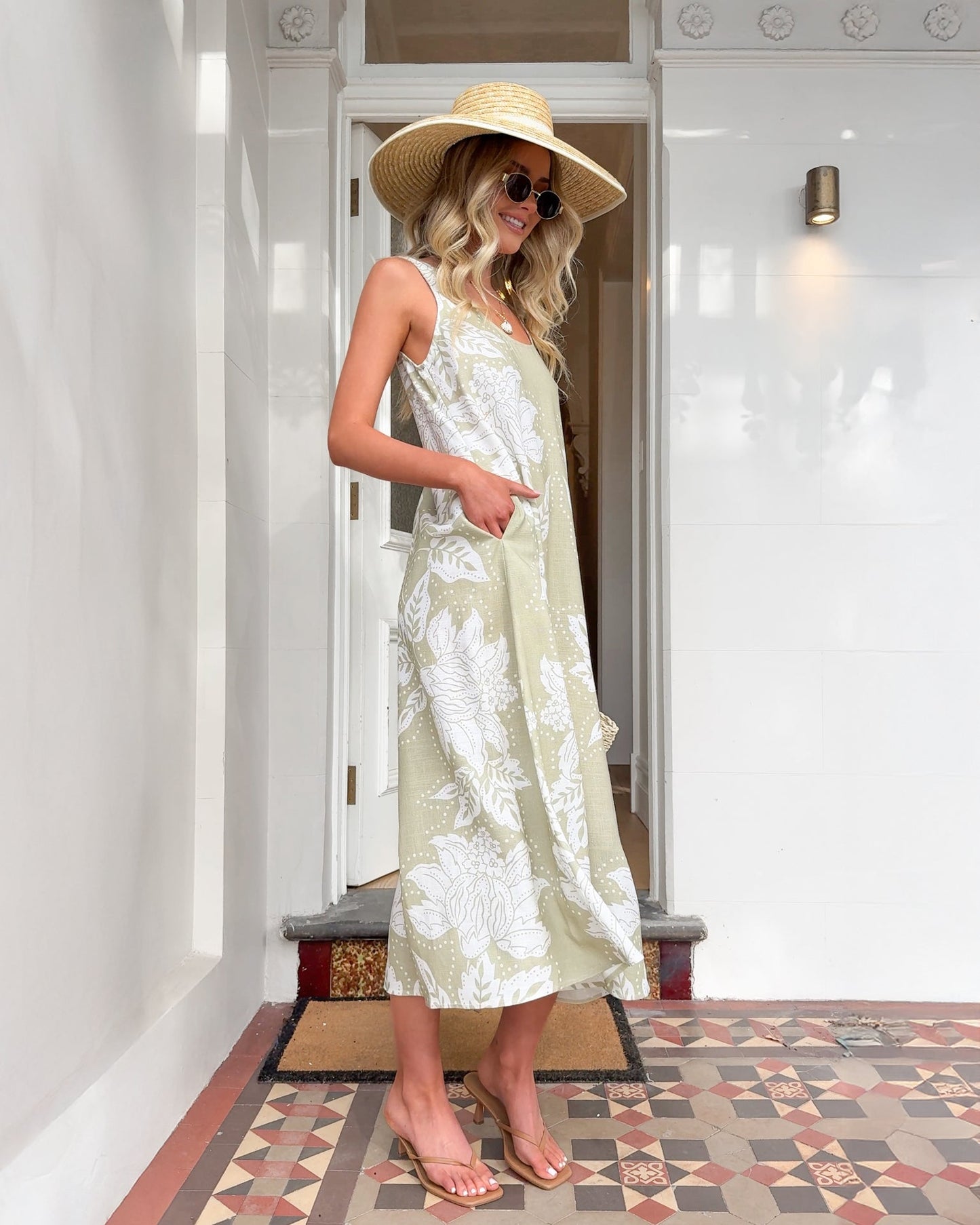 Noerele Dress Light Khaki | Women's Floral Linen Maxi Dress