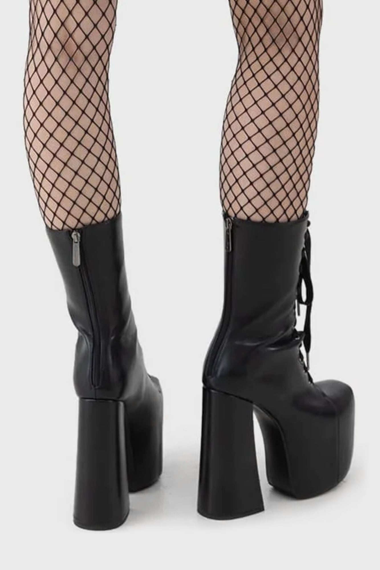 Romantic Cottage Boots