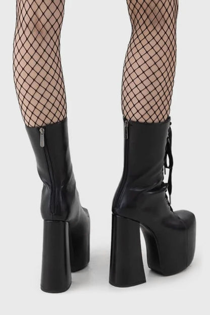 Romantic Cottage Boots