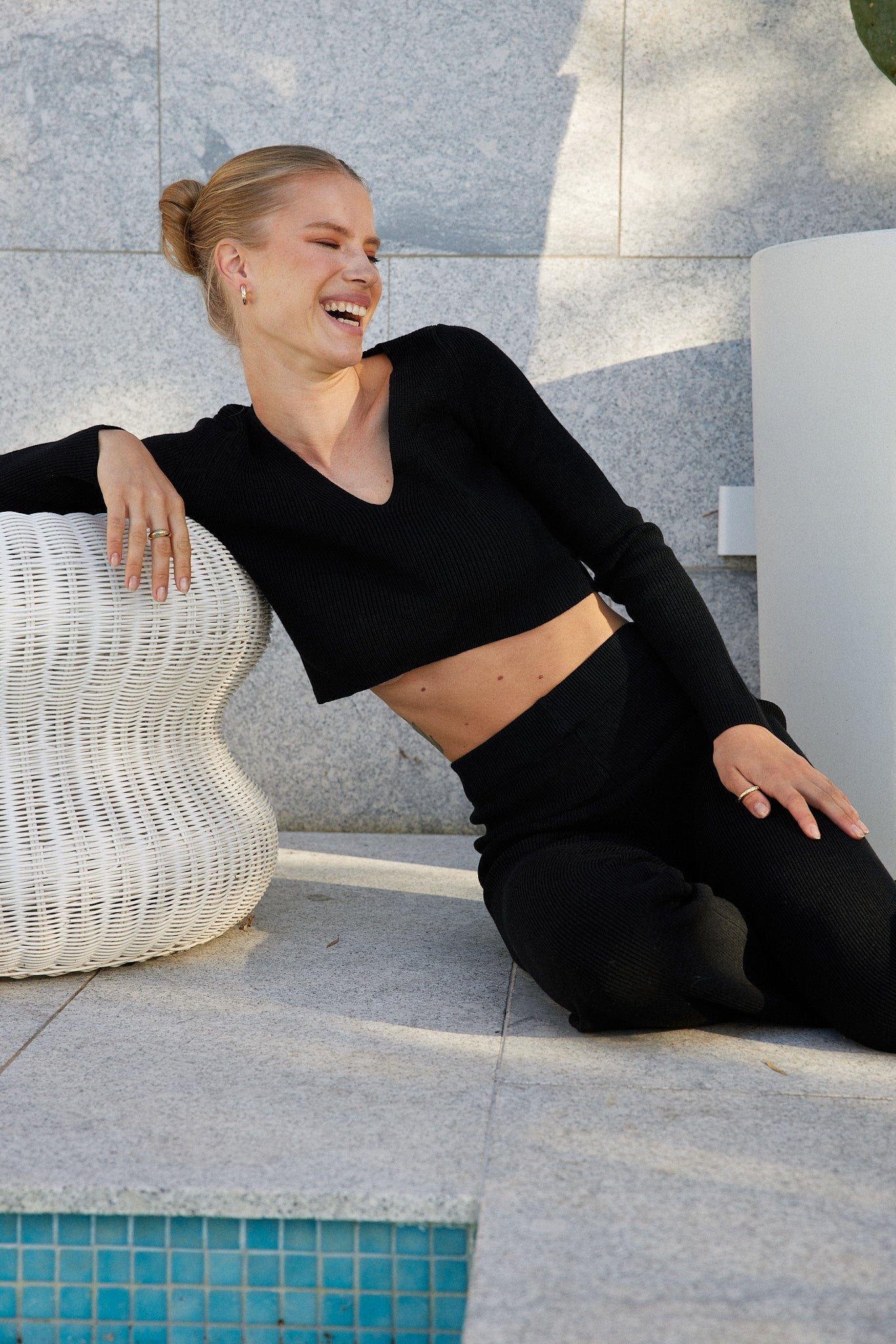 Reanne Black Knit Top | Women's V Neck Cropped Knit Top
