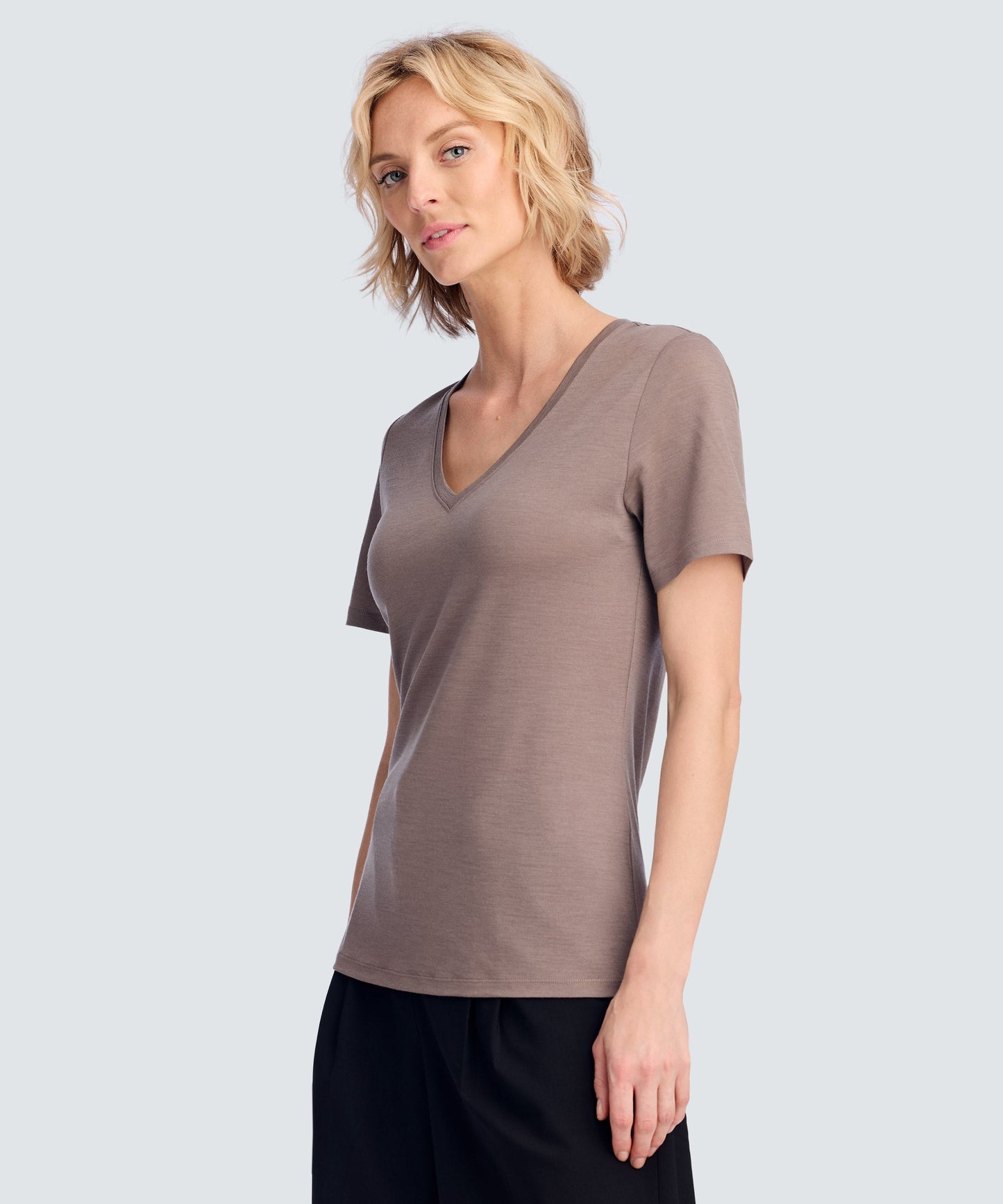 Women's Ultralight Merino V-Neck T-Shirt