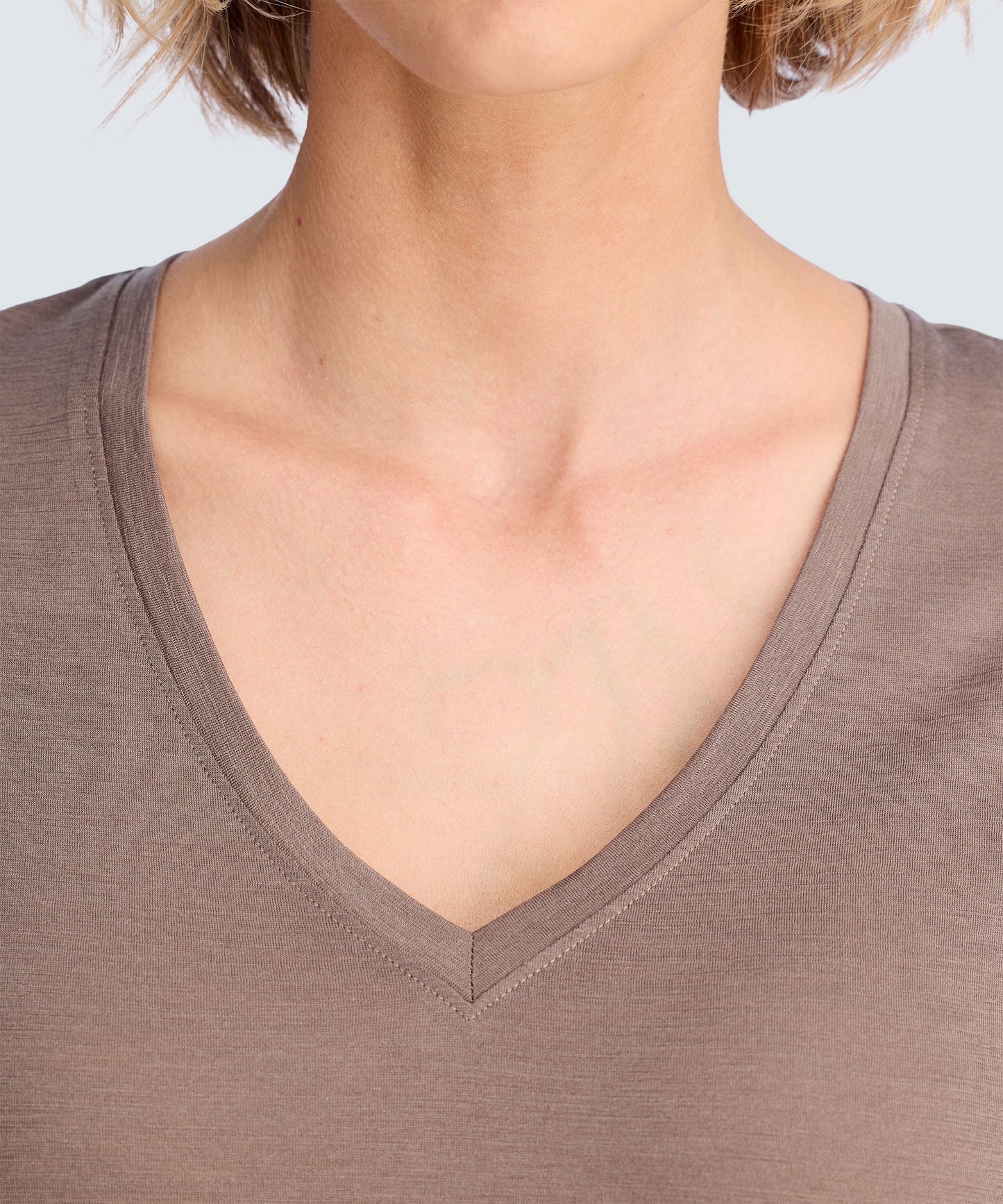 Women's Ultralight Merino V-Neck T-Shirt