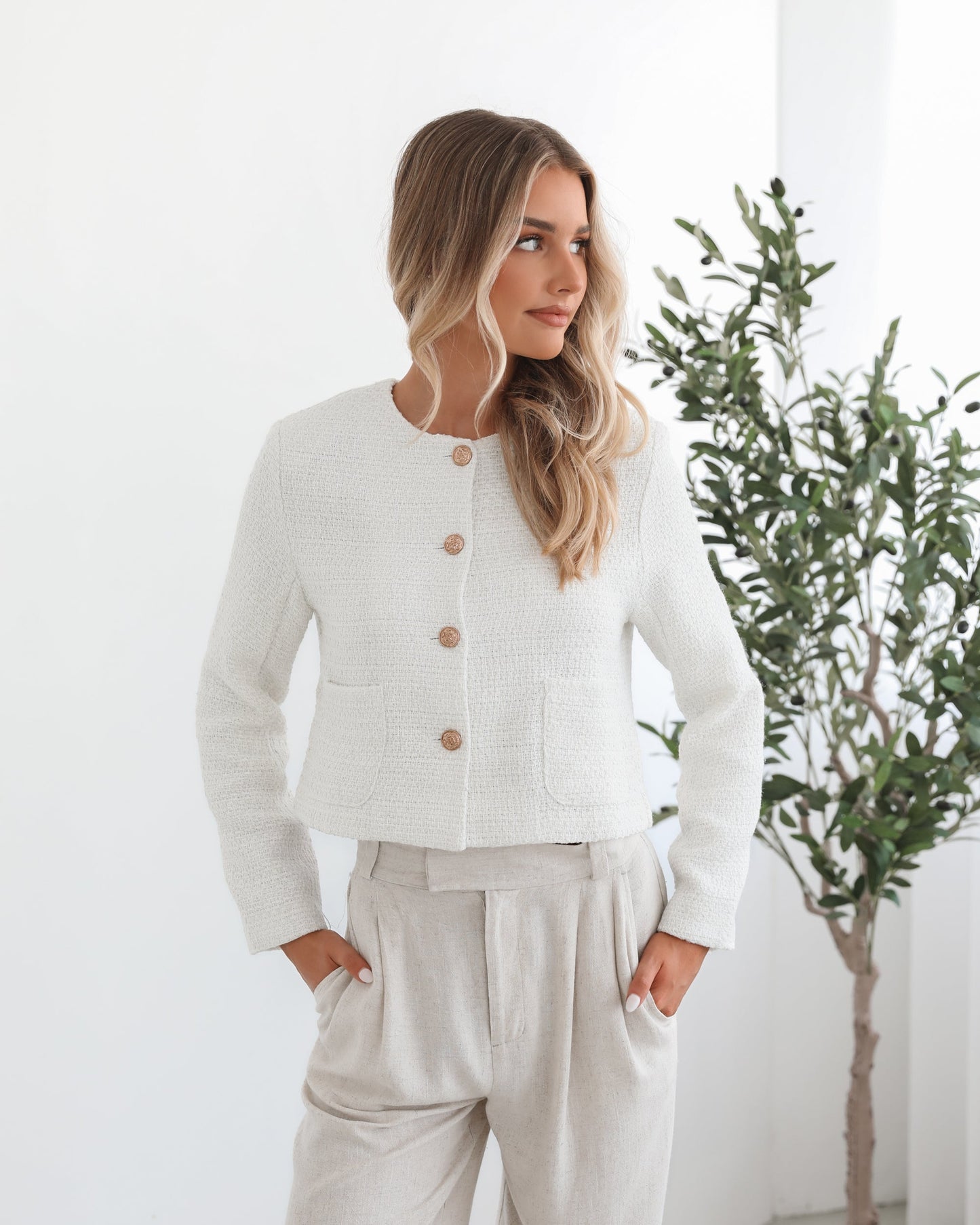 Valdivia White Jacket | Women's Cropped Jacket