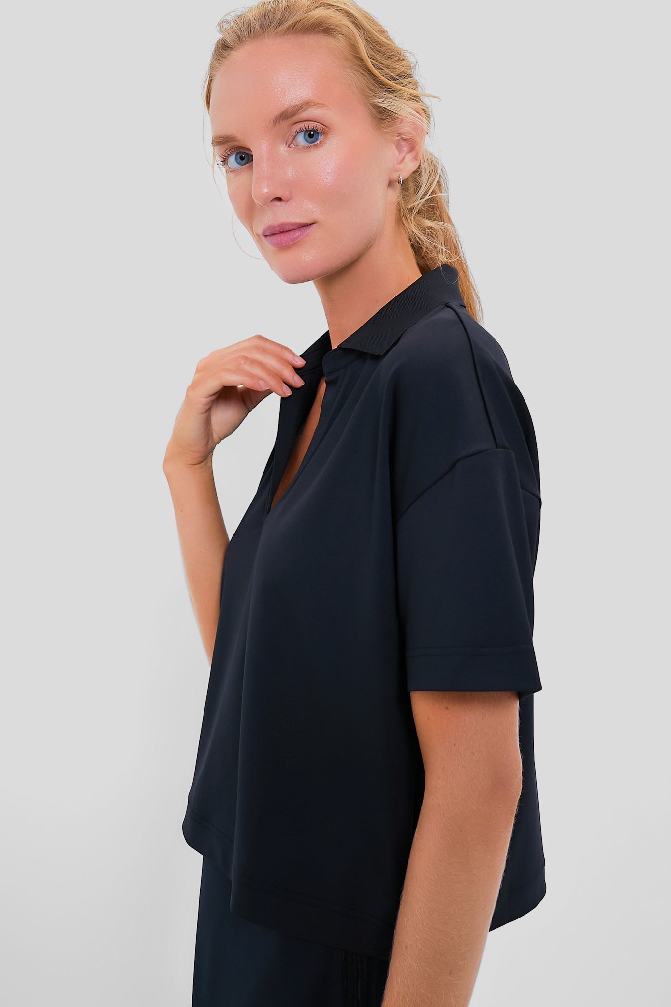 Black Cropped Performance Jersey Caroline Polo