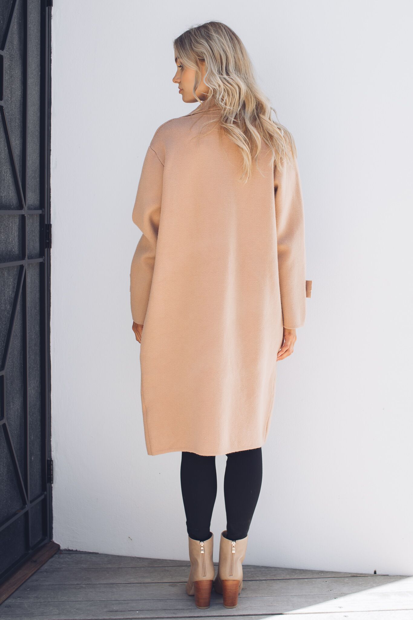 Fireplace Coat - Camel | Women's Knit Trench Coat