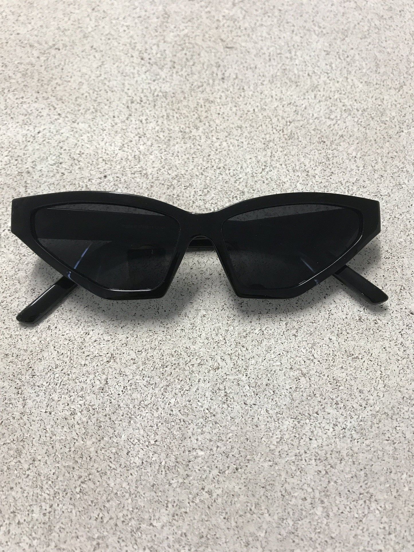 Fraser | Black