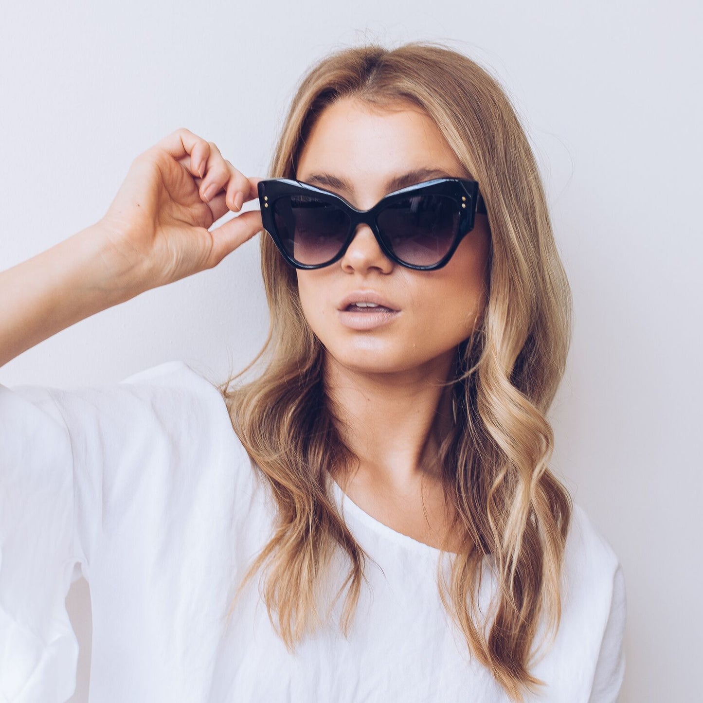 Hepburn | Black
