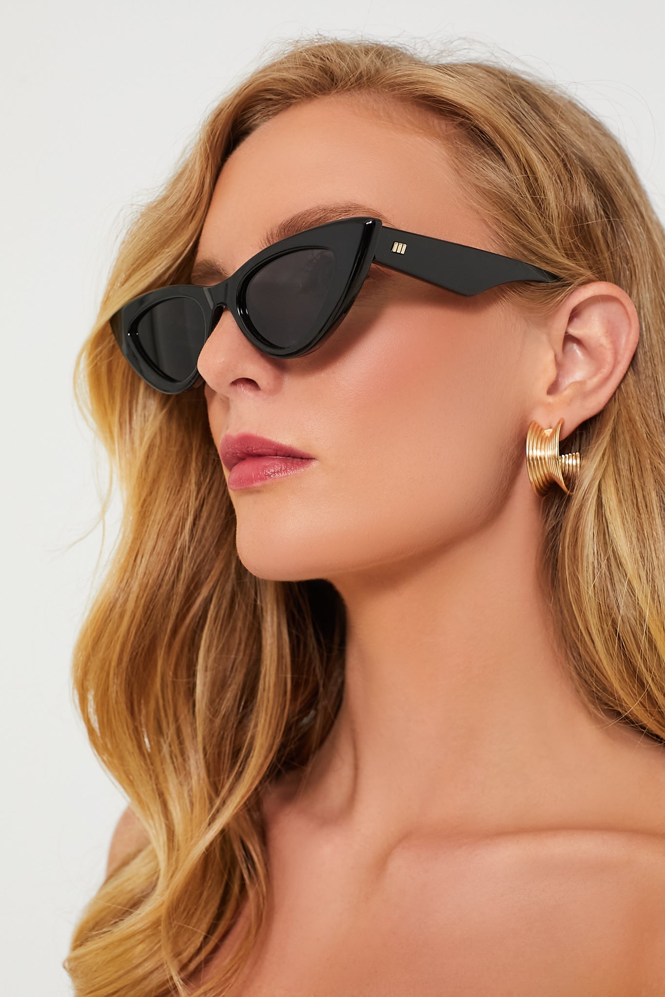 Black Hypnosis Sunglasses