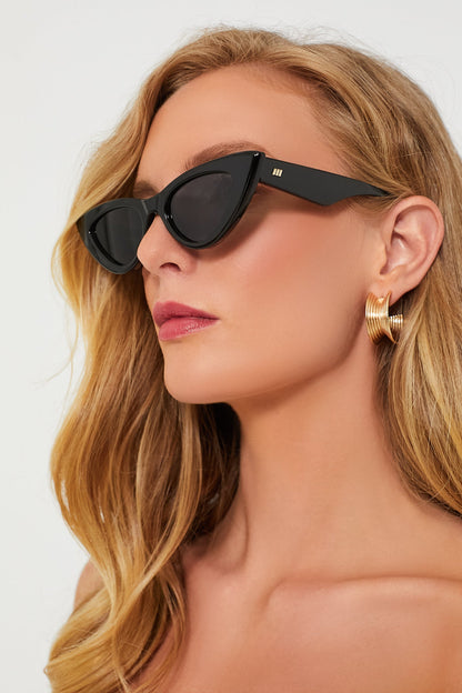 Black Hypnosis Sunglasses